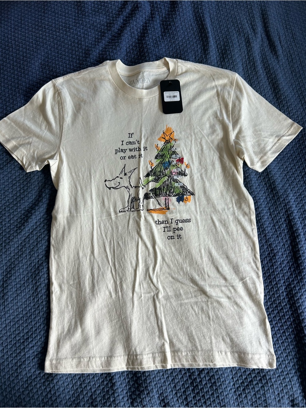 Zanden | Graphic Cream Holiday Tee with Dog Illustration